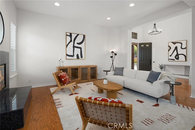 0109d5ae 2b8b 46cf 8720 F6752f38668c