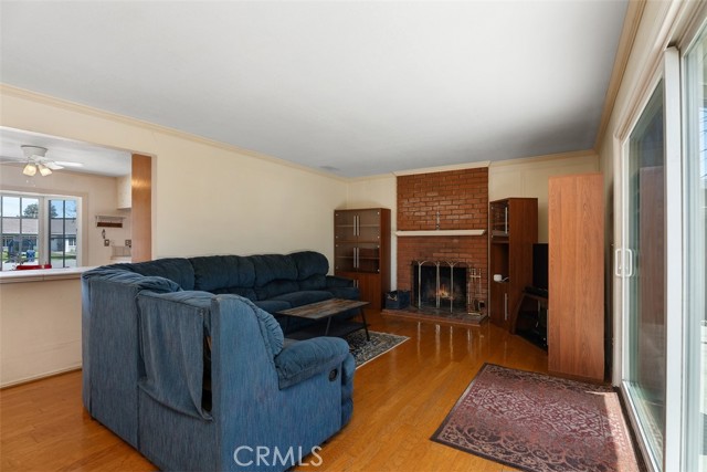 Detail Gallery Image 15 of 29 For 6002 Welde Cir, Huntington Beach,  CA 92647 - 3 Beds | 2 Baths