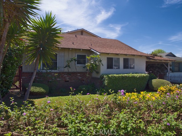 Detail Gallery Image 3 of 34 For 8814 Longden, Temple City,  CA 91780 - 5 Beds | 2 Baths