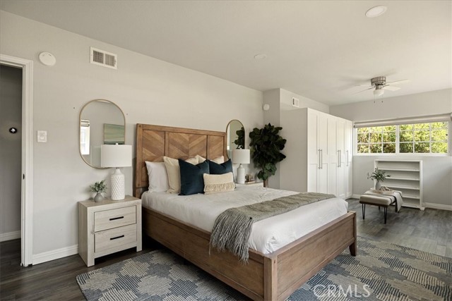 1110 W Cypress Avenue, Redlands CA: https://media.crmls.org/medias/010b3477-5a44-44ab-90f8-51a16b80dba9.jpg