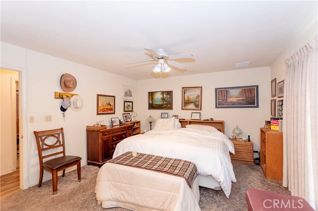 Detail Gallery Image 14 of 27 For 8513 Manzanita Ave, California City,  CA 93505 - 3 Beds | 2 Baths