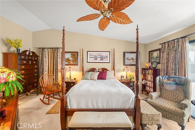 27525 Ventura Drive, Cathedral City CA: https://media.crmls.org/medias/010c3bbf-7a4e-4e67-97bc-3e7e8769ad6a.jpg