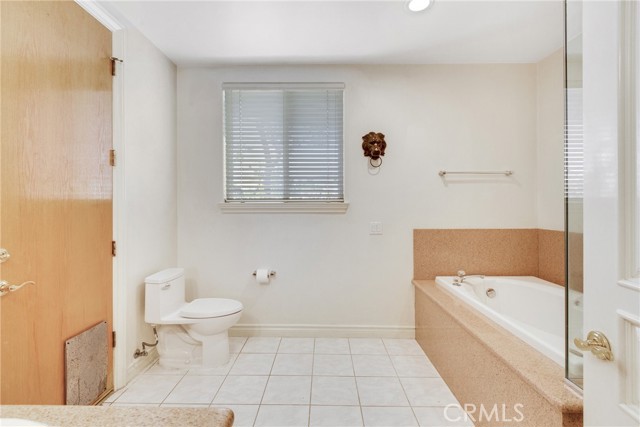 134 E Las Flores Ave, Arcadia CA: https://media.crmls.org/medias/010c883d-288d-4e64-8284-937cbe710ad0.jpg