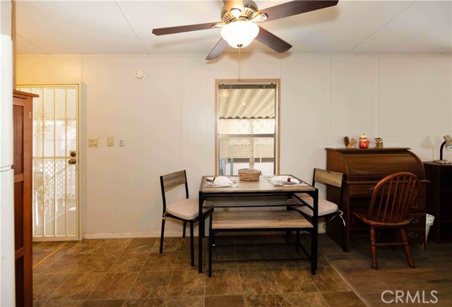 Detail Gallery Image 13 of 32 For 530 W Devonshire Ave #37,  Hemet,  CA 92543 - 2 Beds | 2 Baths