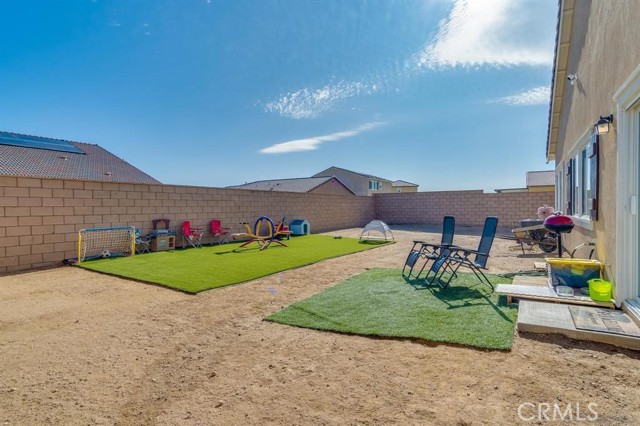 Detail Gallery Image 32 of 36 For 11359 Quail Hollow St, Victorville,  CA 92392 - 4 Beds | 3 Baths