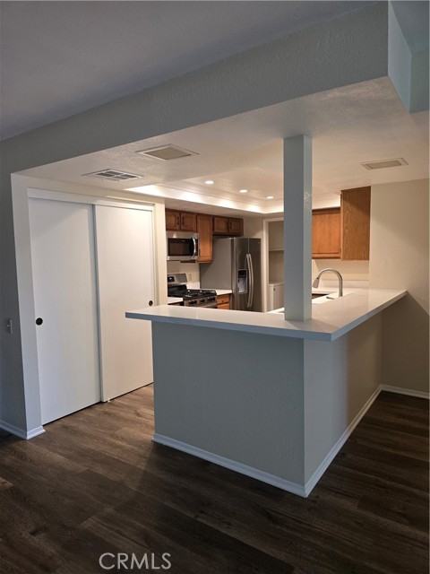 254 E Fern Avenue, Redlands CA: https://media.crmls.org/medias/010dfaa4-b24f-41b1-b7ba-f7e1890b9936.jpg