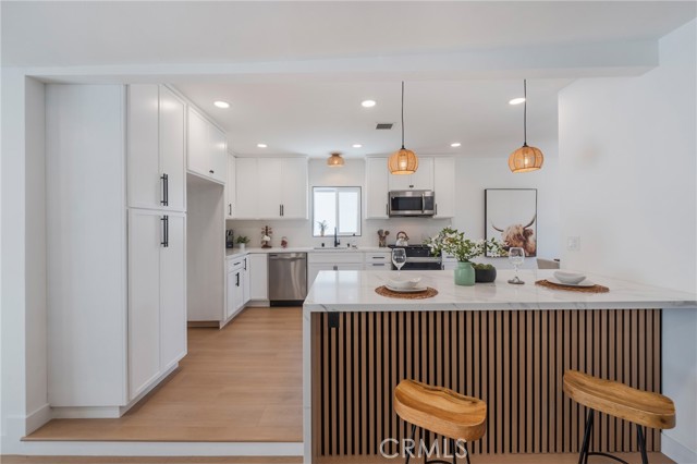 Detail Gallery Image 10 of 32 For 4224 Falcon, Long Beach,  CA 90807 - 4 Beds | 2 Baths