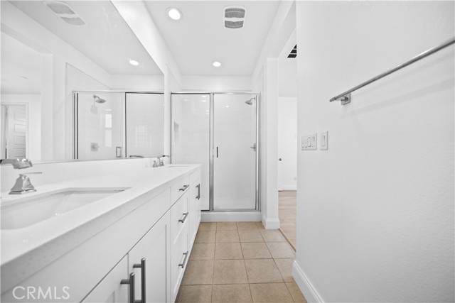 9570 Bluewater Place, Rancho Cucamonga CA: https://media.crmls.org/medias/010edc4b-8318-4d07-b1ee-53299d8cd258.jpg