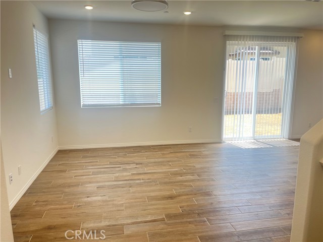 Detail Gallery Image 5 of 45 For 30343 Spineflower St, Murrieta,  CA 92563 - 3 Beds | 3 Baths