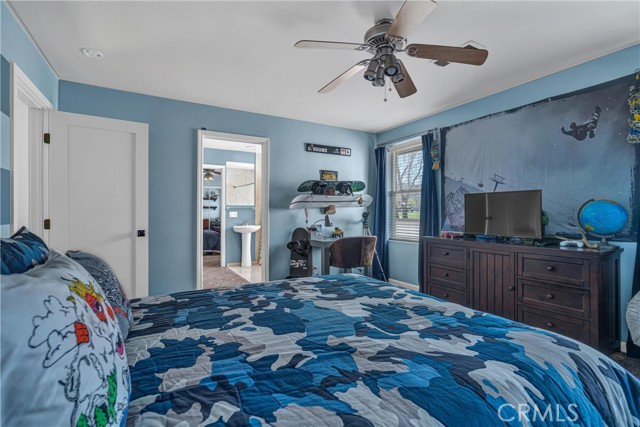 Detail Gallery Image 23 of 39 For 29700 Pinedale, Tehachapi,  CA 93561 - 4 Beds | 2/1 Baths
