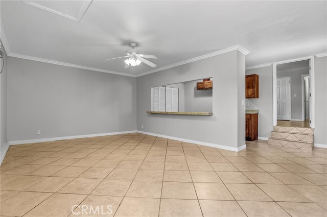 7836 Hanna Avenue, Canoga Park CA: https://media.crmls.org/medias/0111c331-d5a4-4065-b7cc-c891bf2a3626.jpg