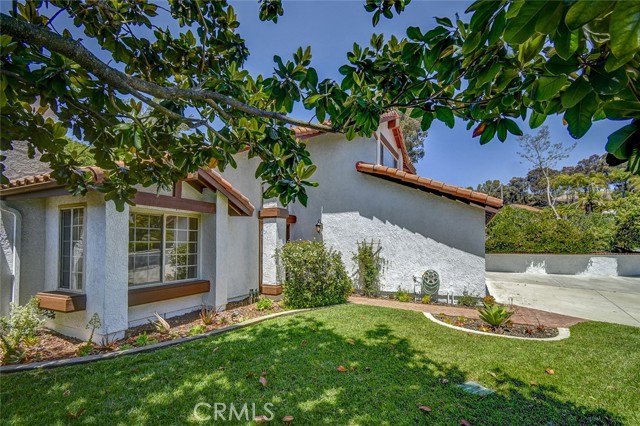 1302 Cadena, San Clemente CA: https://media.crmls.org/medias/01120574-55a5-48a6-9405-834420a23557.jpg