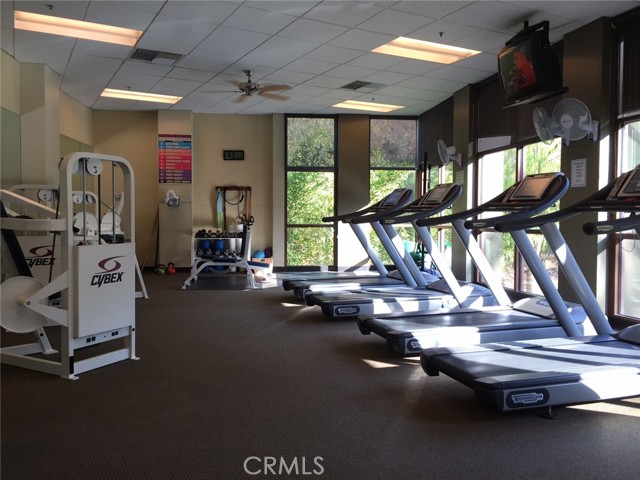 Detail Gallery Image 31 of 50 For 23799 Cahuilla Ct, Corona,  CA 92883 - 2 Beds | 2 Baths