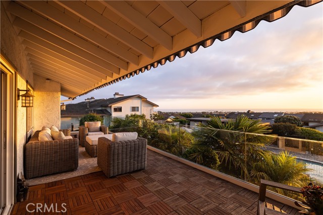 Detail Gallery Image 23 of 30 For 3 White Water Dr, Corona Del Mar,  CA 92625 - 3 Beds | 3/1 Baths