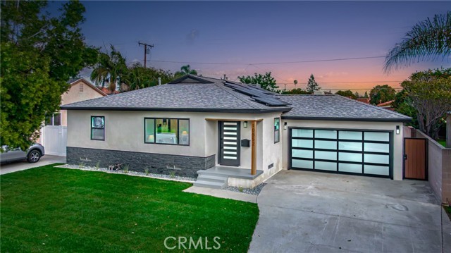Detail Gallery Image 1 of 1 For 10552 Clancey Ave, Downey,  CA 90241 - 3 Beds | 2 Baths