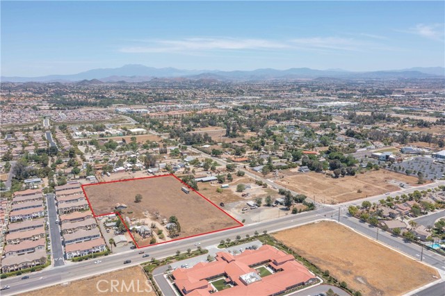 Prime commercial development opportunity on 5.34 level acres in one of Southern CA’s fast growing cities. Incorporated in 1991, Murrieta boasts an explosive population growth with a desirable demographic profile of $122.2k average HH income (MAR2021) and Median age of 36.1. With 330ft of frontage and zoned NC, subject property is ideally situated on a high traffic thoroughfare with substantial radius of newer single and multi-family housing communities, and in proximity to schools, freeways and recently approved developments including a 7-Eleven with an 8 pump gas station planned for the adjacent corner lot (construction expected to commence Summer of 2022, and completed Q1-Q2 2023). Two residential houses, most likely tear-downs, on property and currently generating rental income. Neighborhood Commercial zoning allows for a wide variety of uses including retail, restaurant, offices, gym, grocery store, bank and more. Visit City of Murrieta website for more info on Development and Demographics. Buyer to verify all aspects of the property.