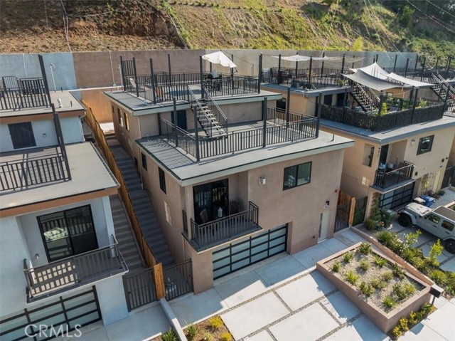 4850 Buchanan, Los Angeles CA: https://media.crmls.org/medias/0113b48b-ffb3-405d-8ecb-753b2001ad28.jpg