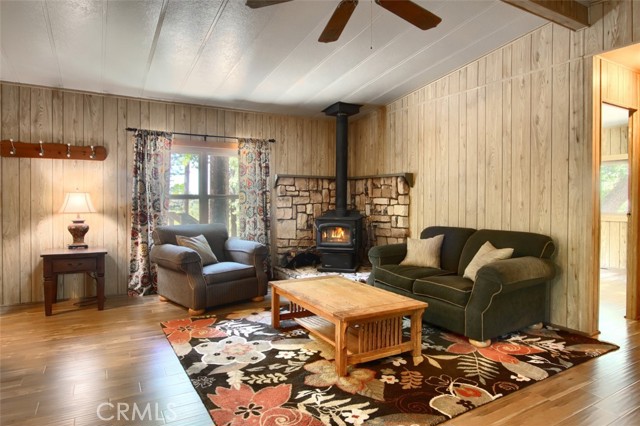 Detail Gallery Image 7 of 48 For 2843 E Westfall Rd, Mariposa,  CA 95338 - 2 Beds | 2 Baths