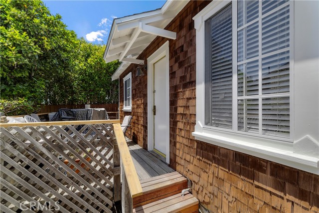 Detail Gallery Image 8 of 12 For 422 W 40th St, San Pedro,  CA 90731 - 3 Beds | 2 Baths