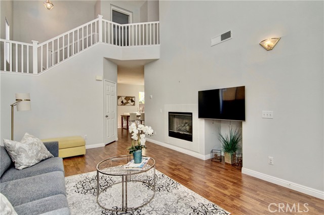 15 Sydney Court, Aliso Viejo CA: https://media.crmls.org/medias/01167ecc-3c6a-46bf-a800-563e47870654.jpg