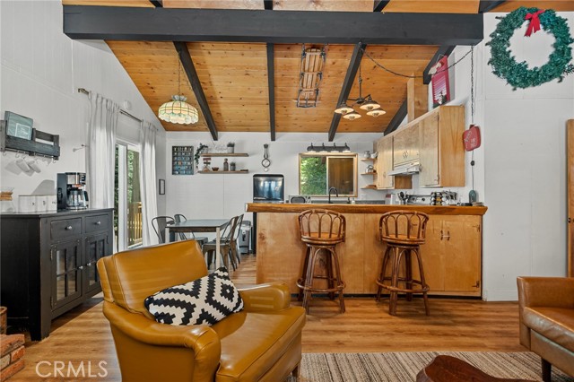 Detail Gallery Image 5 of 25 For 31153 All View Dr, Running Springs,  CA 92382 - 3 Beds | 2 Baths