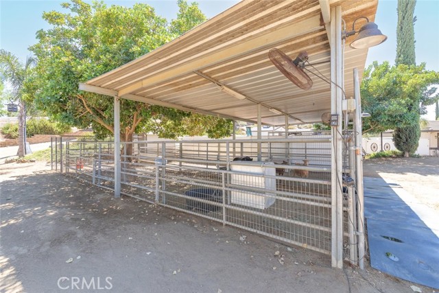18265 Fort Lauder Lane, Perris CA: https://media.crmls.org/medias/0118794e-4c30-47e4-9f66-8b3a45bc1115.jpg