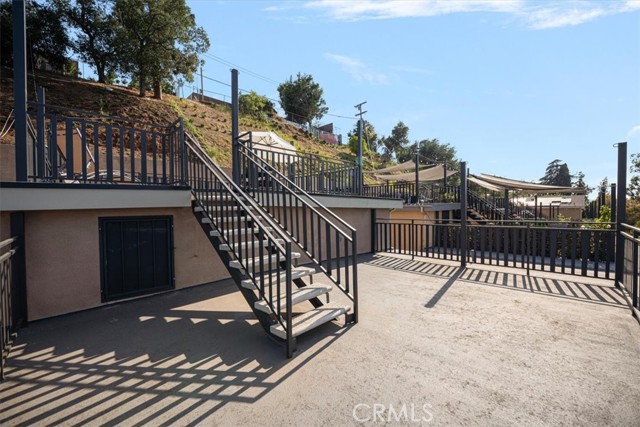 4850 Buchanan, Los Angeles CA: https://media.crmls.org/medias/01189aca-d278-477a-ac7f-e4187a00d633.jpg