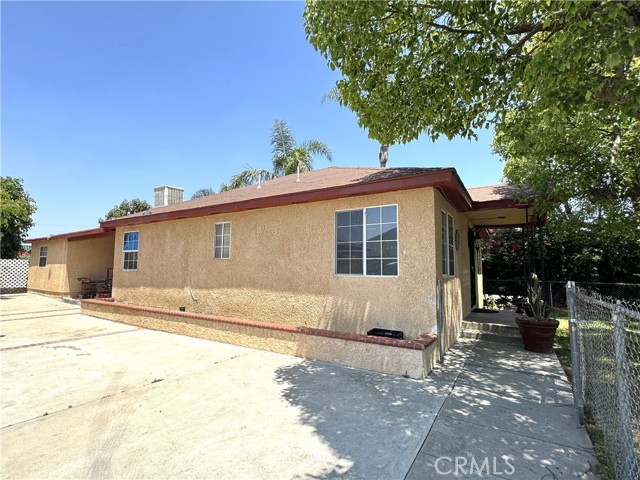 Detail Gallery Image 1 of 1 For 17848 Taylor Ave, Bloomington,  CA 92316 - 3 Beds | 2 Baths