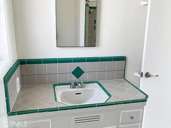 Detail Gallery Image 9 of 16 For 250 Cliff Dr #17,  Laguna Beach,  CA 92651 - 0 Beds | 1 Baths