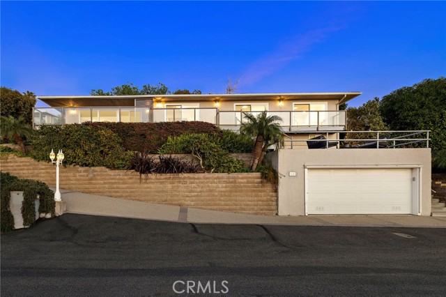 Detail Gallery Image 34 of 36 For 1651 Thurston Dr, Laguna Beach,  CA 92651 - 3 Beds | 3/1 Baths