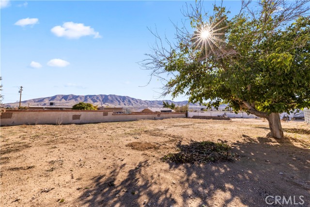 Detail Gallery Image 37 of 45 For 8755 Devon, Hesperia,  CA 92345 - 2 Beds | 2 Baths