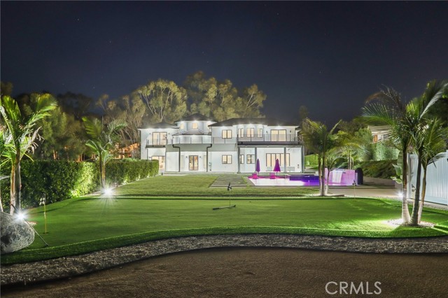 Detail Gallery Image 60 of 75 For 10511 Mary Bell Ave, Shadow Hills,  CA 91040 - 5 Beds | 5/1 Baths