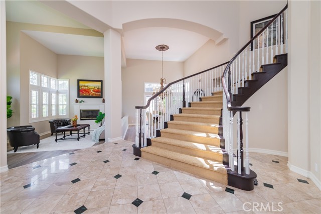 Detail Gallery Image 6 of 35 For 27860 Mount Shasta Way, Yorba Linda,  CA 92887 - 5 Beds | 3/1 Baths