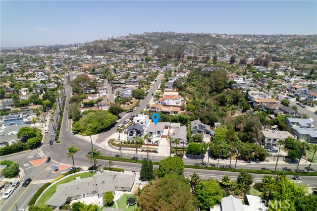 1703 S Ola Vista, San Clemente CA: https://media.crmls.org/medias/011d9a87-dccf-4775-b8f4-0e850fcfcfd3.jpg