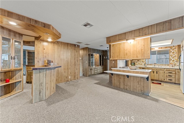 Detail Gallery Image 8 of 31 For 69500 Poolside, Desert Hot Springs,  CA 92241 - 2 Beds | 2 Baths