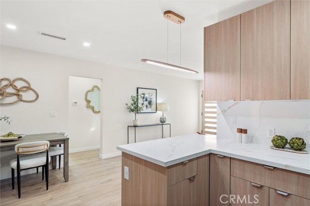 Detail Gallery Image 10 of 31 For 4534 Lennox, Sherman Oaks,  CA 91423 - 3 Beds | 2 Baths