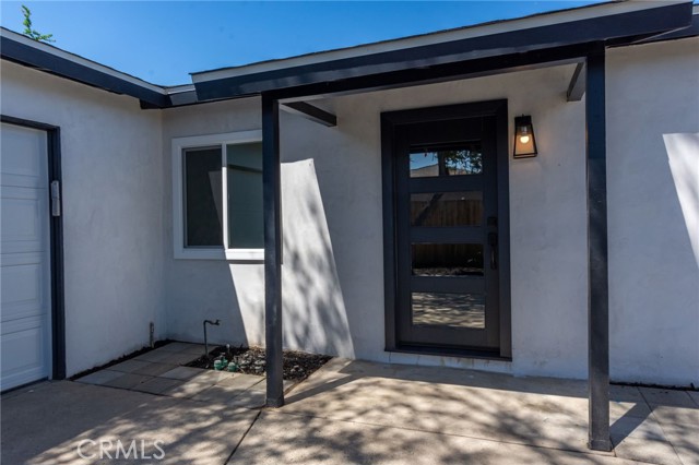 852 Ventura Avenue photo 4