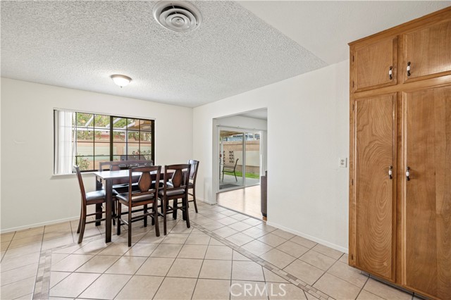 Detail Gallery Image 9 of 40 For 45344 Lorimer Ave, Lancaster,  CA 93534 - 3 Beds | 2 Baths