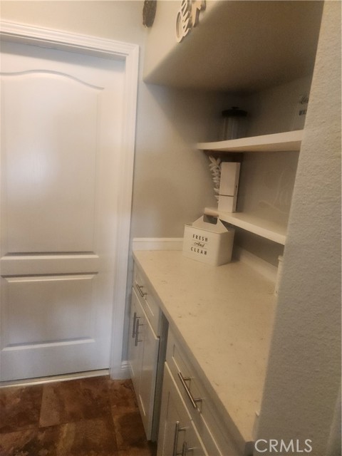 11302 Mantova Avenue, Bakersfield CA: https://media.crmls.org/medias/01220eb6-970f-4536-8293-b76359bca4f9.jpg