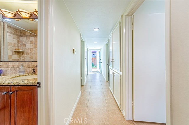 26 Seton, Irvine CA: https://media.crmls.org/medias/01227dd5-b2d7-4e11-ab14-2ad8a01df6c2.jpg