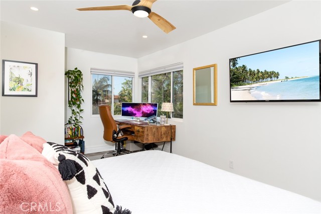 Detail Gallery Image 25 of 43 For 2718 N Wright St, Santa Ana,  CA 92705 - 4 Beds | 2/1 Baths