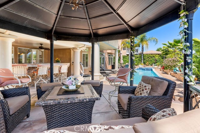 Detail Gallery Image 34 of 41 For 23715 via Segovia, Murrieta,  CA 92562 - 4 Beds | 3/1 Baths