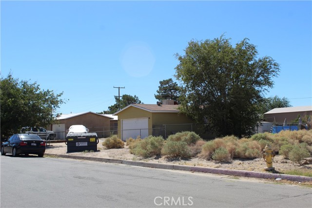 Detail Gallery Image 2 of 17 For 11 Dividing Line St, Yermo,  CA 92398 - – Beds | – Baths