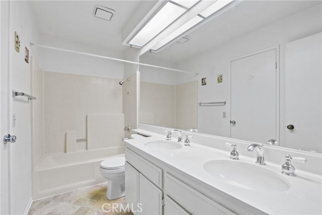 Detail Gallery Image 17 of 27 For 1200 Walnut Grove Ave #F,  Rosemead,  CA 91770 - 1 Beds | 1 Baths