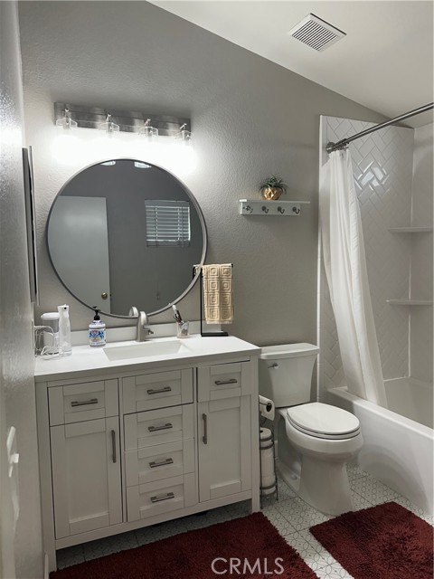 2311 Volya Court, Colton CA: https://media.crmls.org/medias/01261ecd-ce2d-4bff-90a5-84320c093f0d.jpg