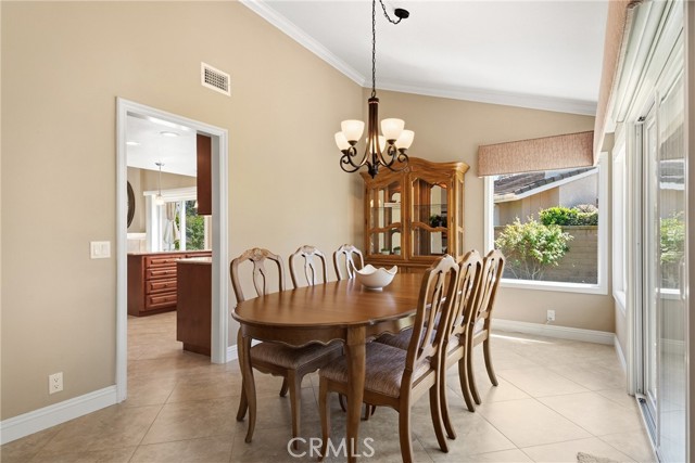 Detail Gallery Image 24 of 69 For 5387 via Ramon Rd, Yorba Linda,  CA 92887 - 3 Beds | 2 Baths