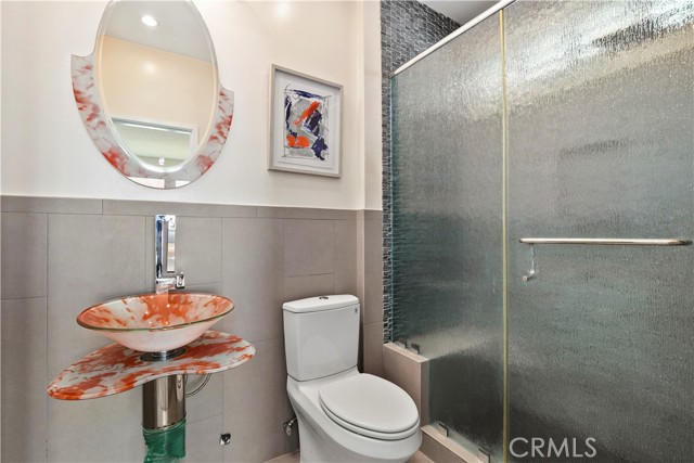 Detail Gallery Image 25 of 30 For 610 Edith Way, Long Beach,  CA 90807 - 3 Beds | 3 Baths