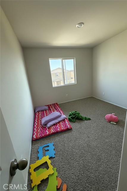 Detail Gallery Image 14 of 21 For 31739 Woodbank Way, Winchester,  CA 92596 - 3 Beds | 2/1 Baths