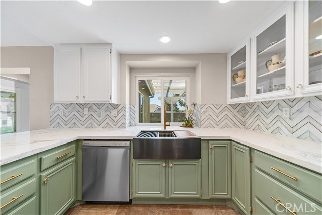 1440 Amanda Place, Upland CA: https://media.crmls.org/medias/0128b2d6-9cb7-4b67-b3f4-23add1648191.jpg