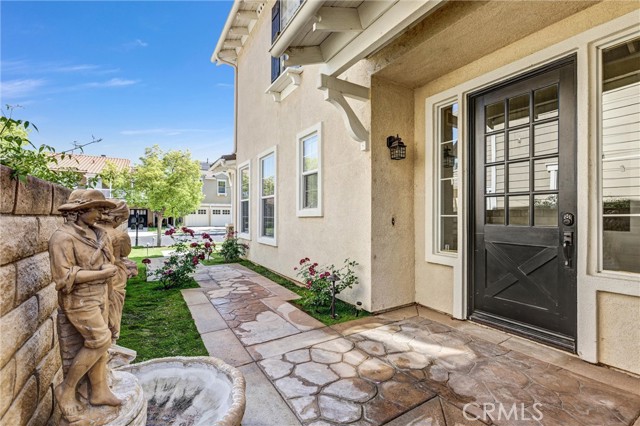Detail Gallery Image 3 of 38 For 23922 Lakeside Rd, Valencia,  CA 91355 - 3 Beds | 3 Baths